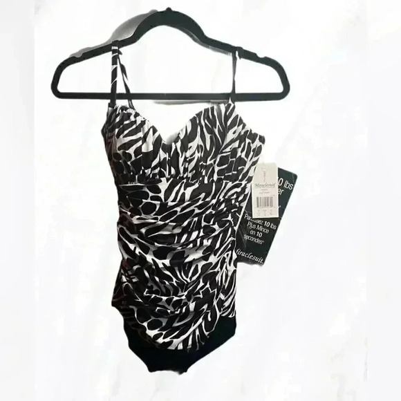 NWT Miraclesuit black white animal print fauxkini "rialto" one piece swimsuit 8 - Picture 2 of 3